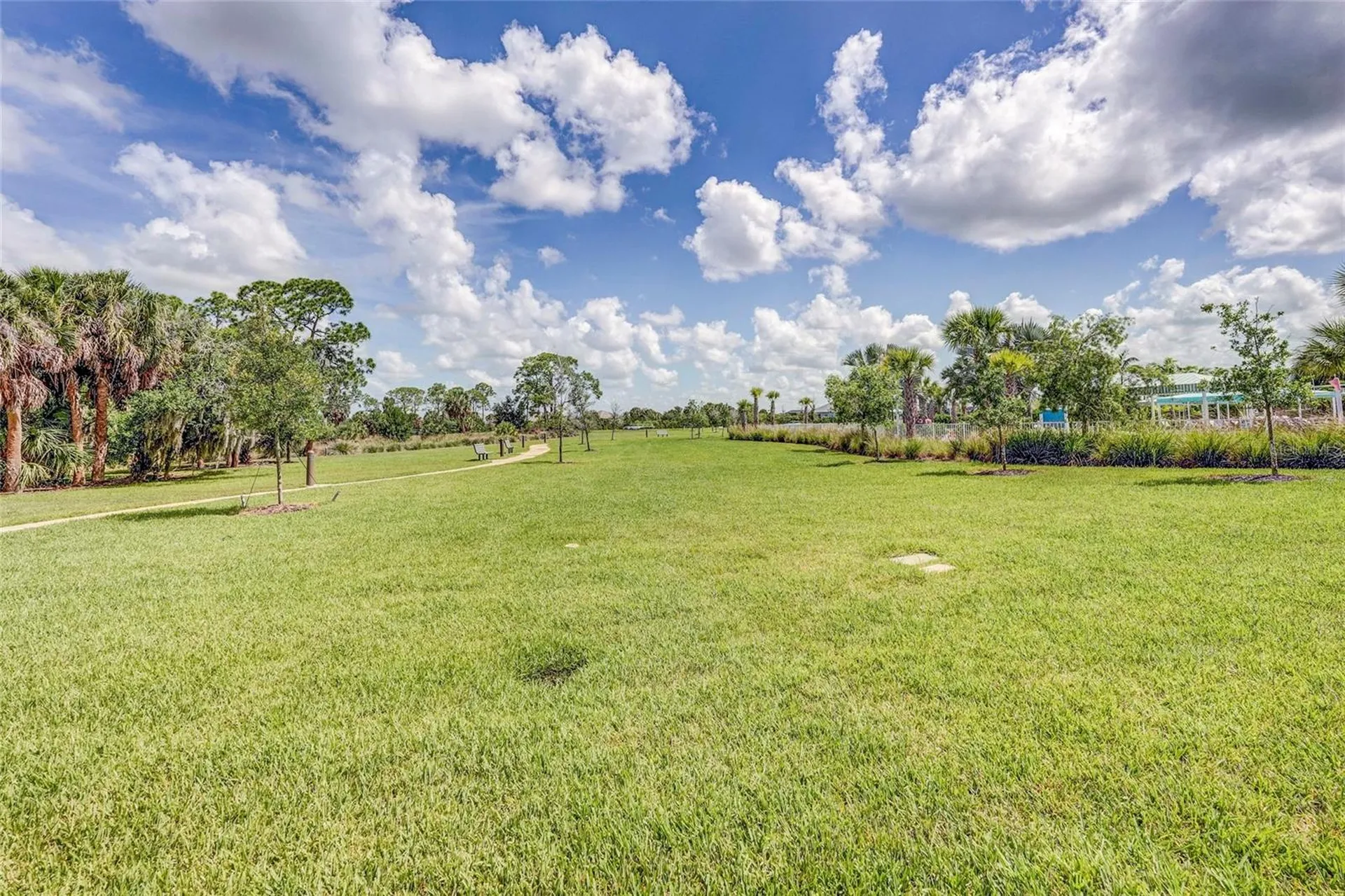 10233 Lake Wales Circle Sarasota FL 34241