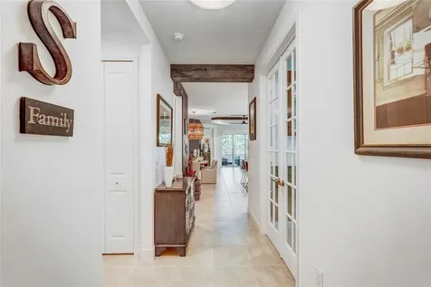 10233 Lake Wales Circle Sarasota FL 34241