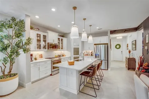 10233 Lake Wales Circle Sarasota FL 34241