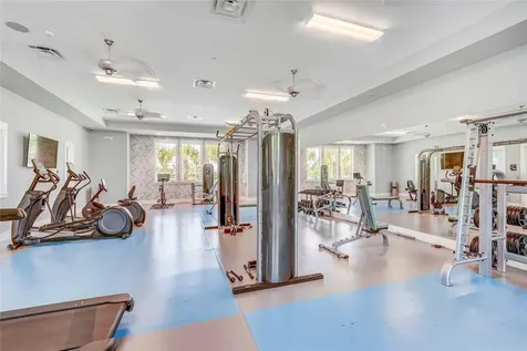 10233 Lake Wales Circle Sarasota FL 34241