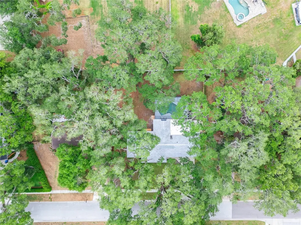 903 Old Darby Street Seffner FL 33584