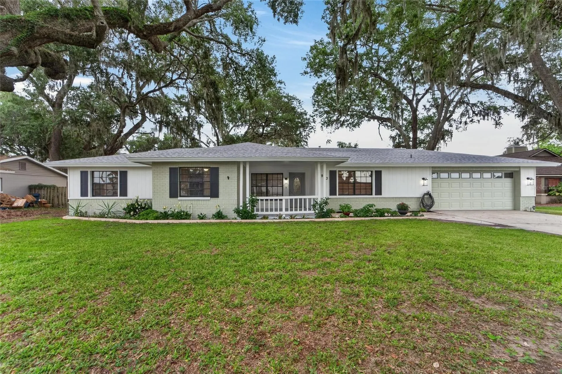 903 Old Darby Street Seffner FL 33584