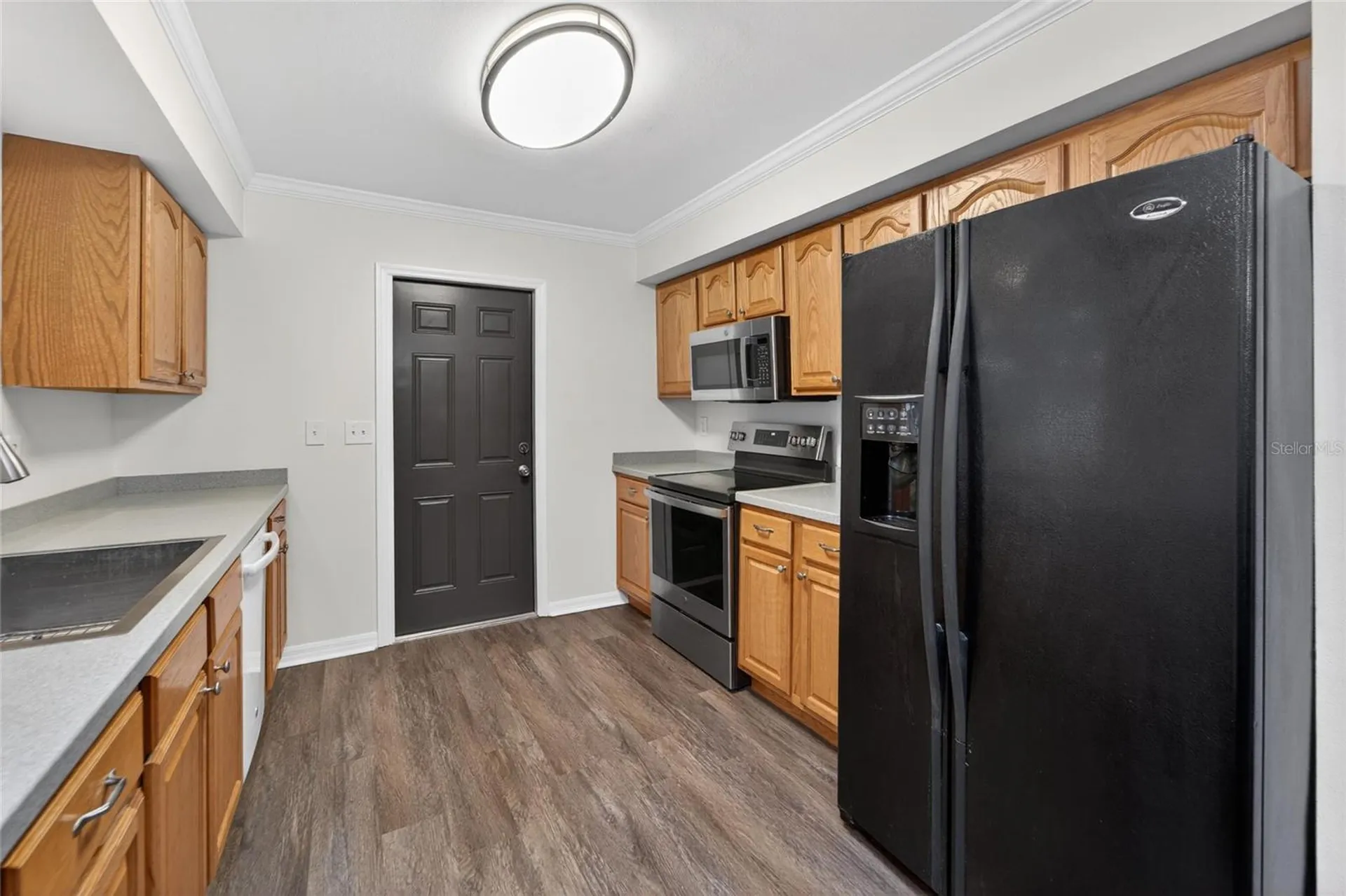 903 Old Darby Street Seffner FL 33584