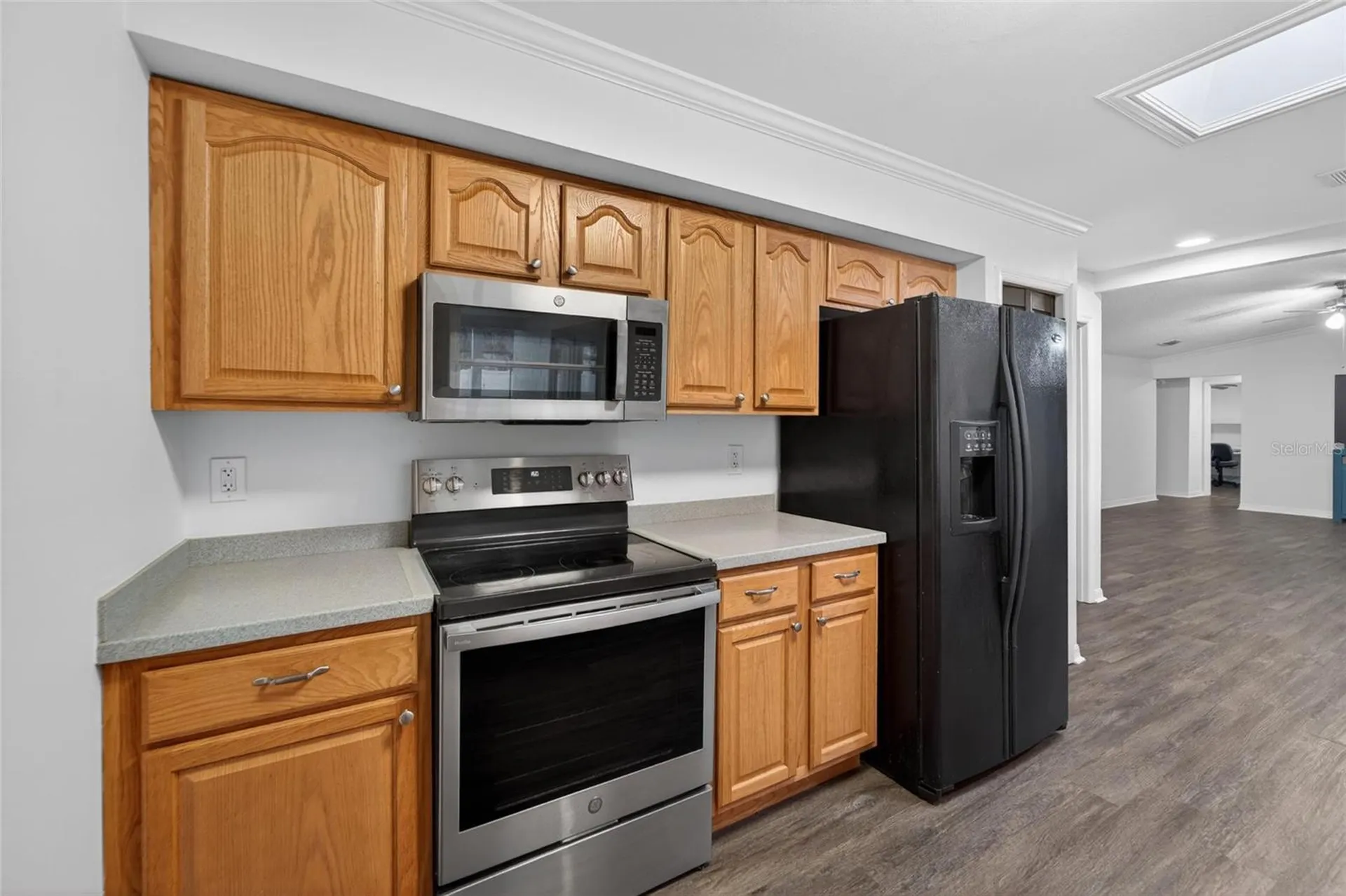 903 Old Darby Street Seffner FL 33584