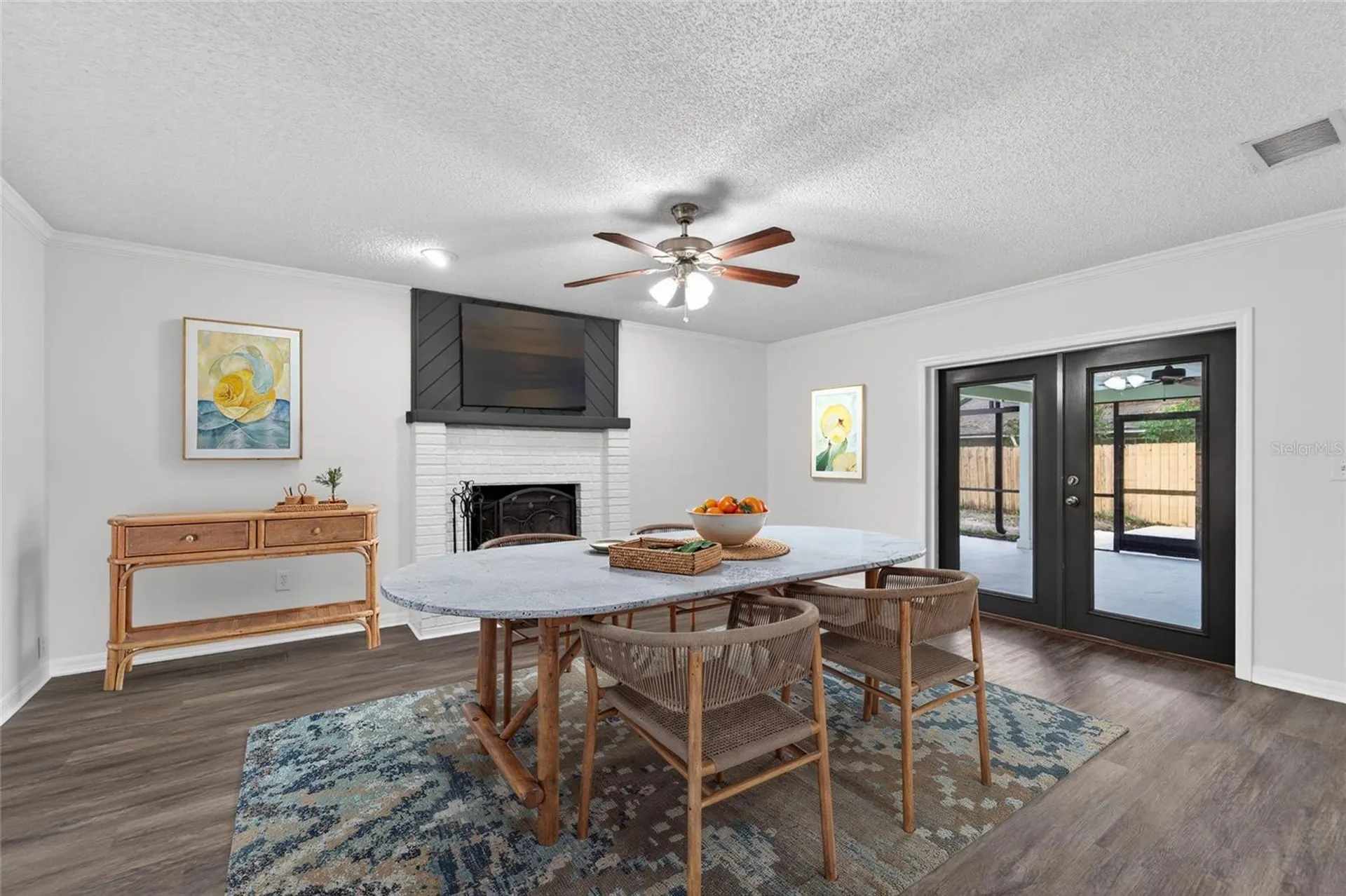 903 Old Darby Street Seffner FL 33584