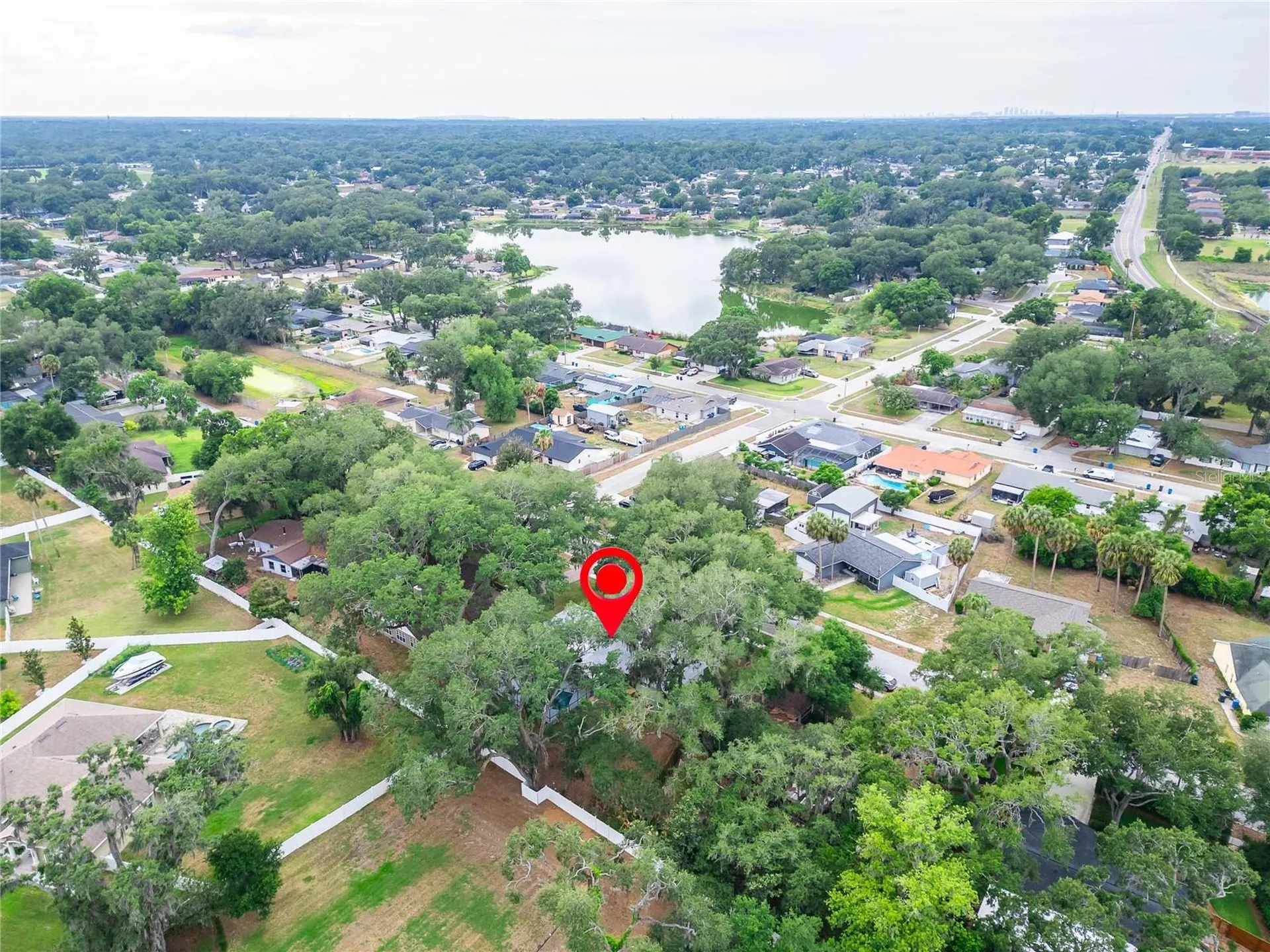 903 Old Darby Street Seffner FL 33584