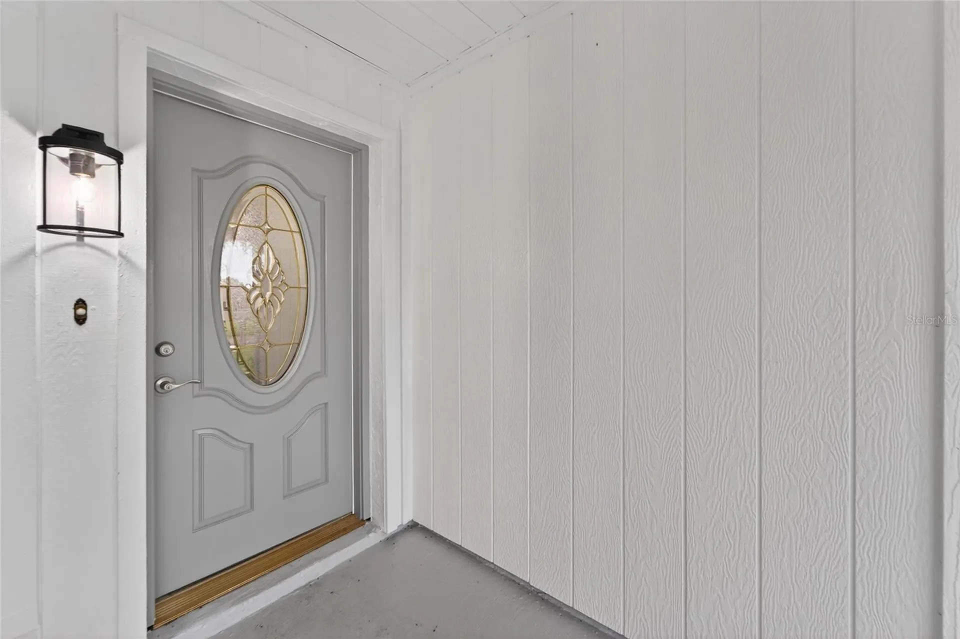 903 Old Darby Street Seffner FL 33584