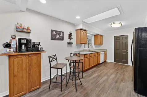 903 Old Darby Street Seffner FL 33584