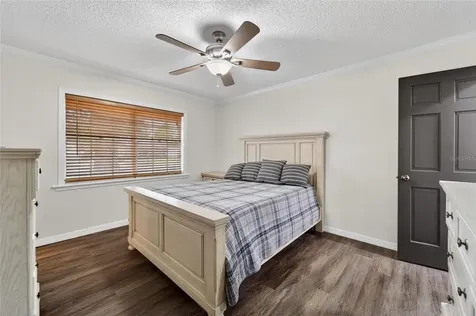 903 Old Darby Street Seffner FL 33584