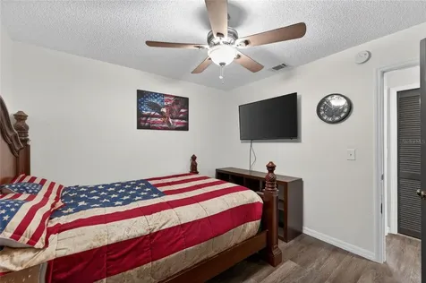 903 Old Darby Street Seffner FL 33584