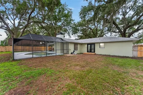 903 Old Darby Street Seffner FL 33584