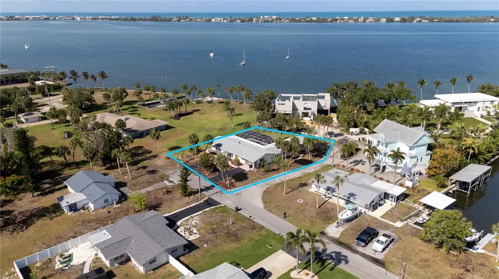 316 S Mango Street Englewood FL 34223