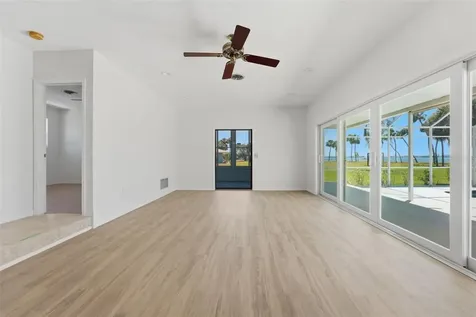 316 S Mango Street Englewood FL 34223