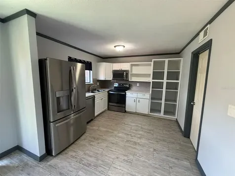 1836 N Crystal Lake Drive Lakeland FL 33801