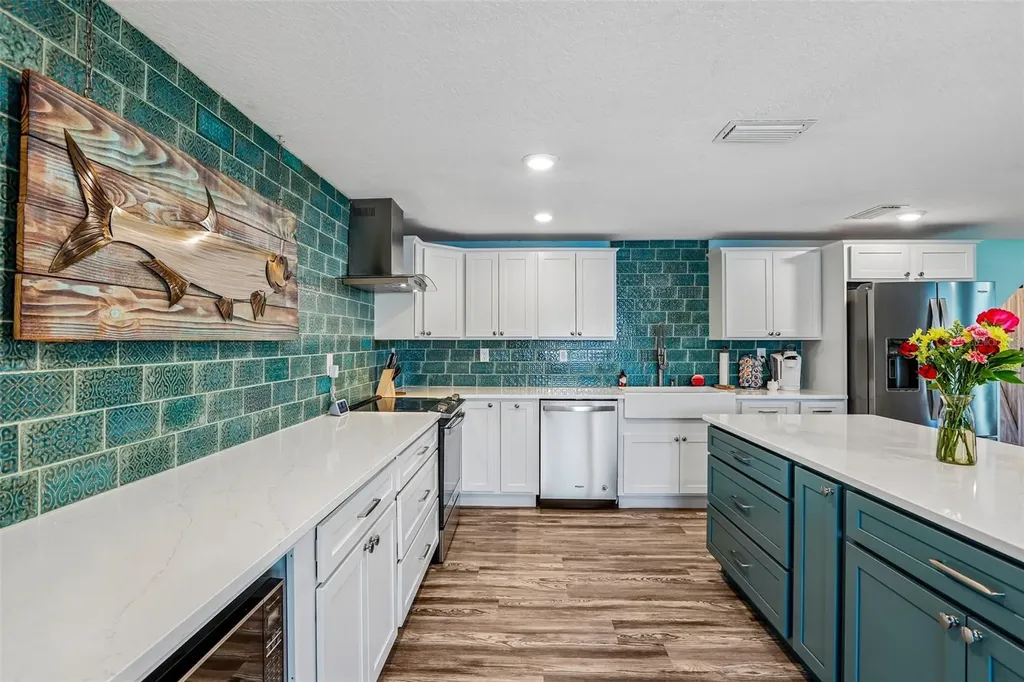 801 Flamingo Drive Apollo Beach FL 33572