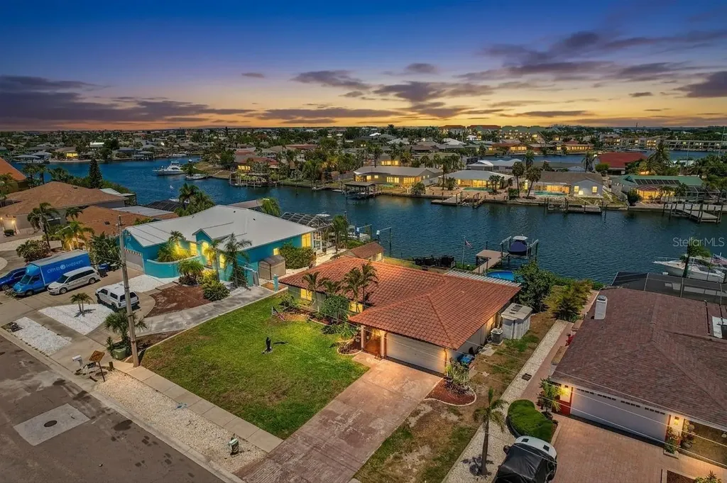 801 Flamingo Drive Apollo Beach FL 33572