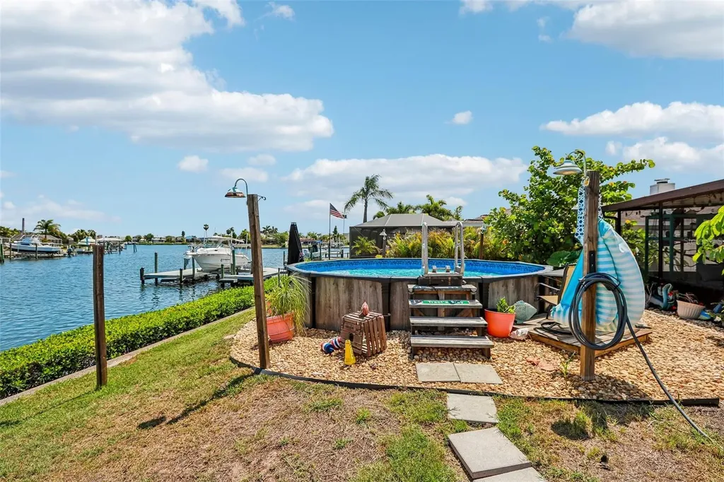 801 Flamingo Drive Apollo Beach FL 33572