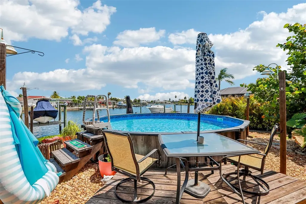 801 Flamingo Drive Apollo Beach FL 33572