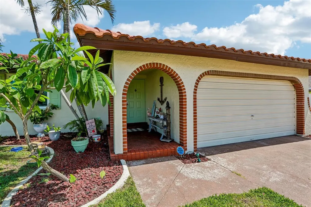 801 Flamingo Drive Apollo Beach FL 33572