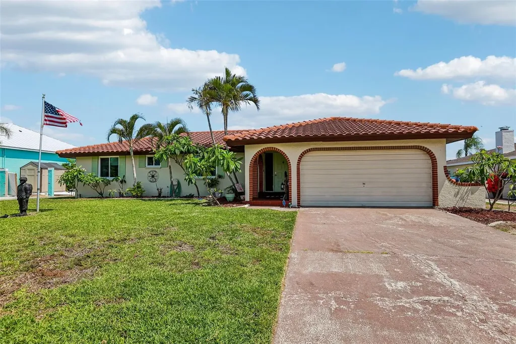 801 Flamingo Drive Apollo Beach FL 33572