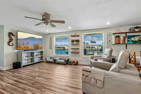 801 Flamingo Drive Apollo Beach FL 33572