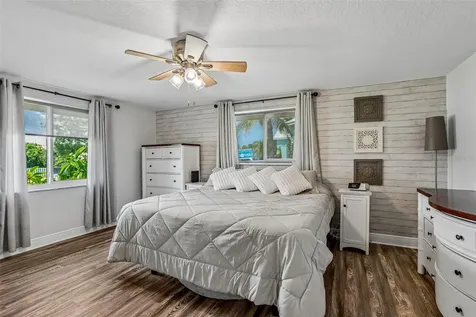 801 Flamingo Drive Apollo Beach FL 33572