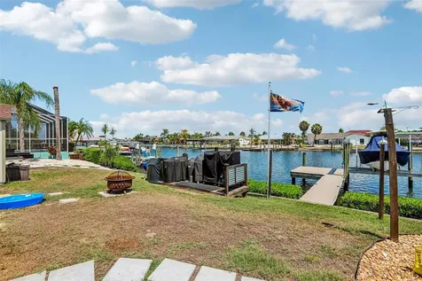 801 Flamingo Drive Apollo Beach FL 33572