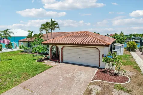 801 Flamingo Drive Apollo Beach FL 33572