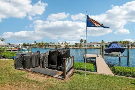 801 Flamingo Drive Apollo Beach FL 33572