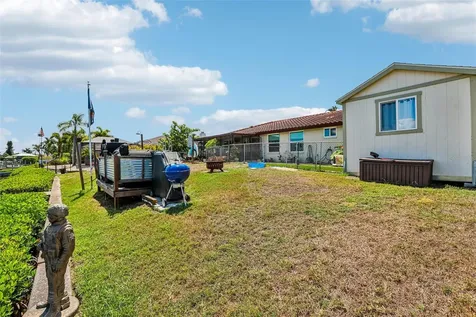 801 Flamingo Drive Apollo Beach FL 33572