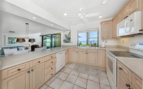 5650 Escondida Boulevard S St Petersburg FL 33715