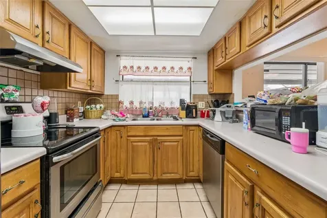 5511 Raven Court Tampa FL 33625