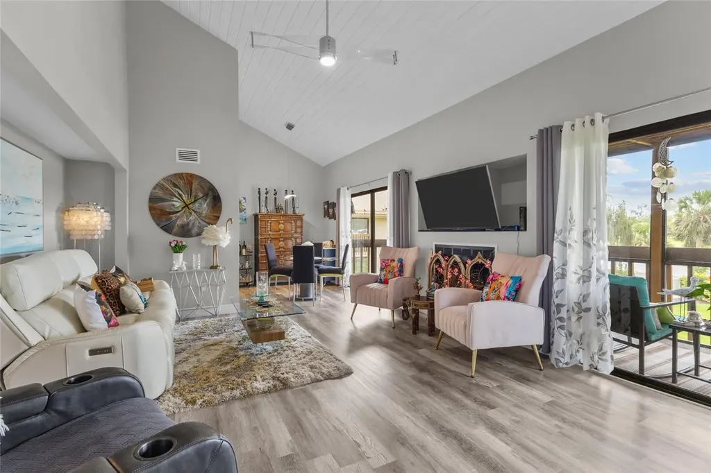 3037 Willow Green Drive Sarasota FL 34235