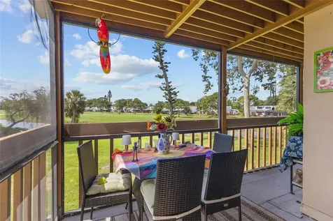 3037 Willow Green Drive Sarasota FL 34235
