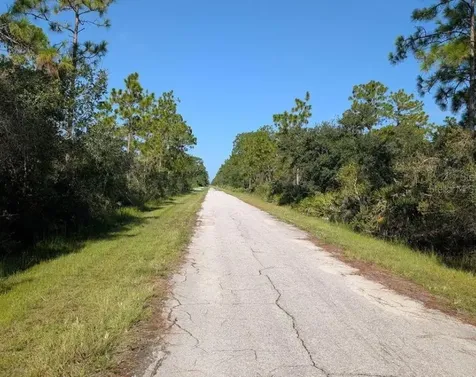 6 El Dorado Drive Indian Lake Estates FL 33855