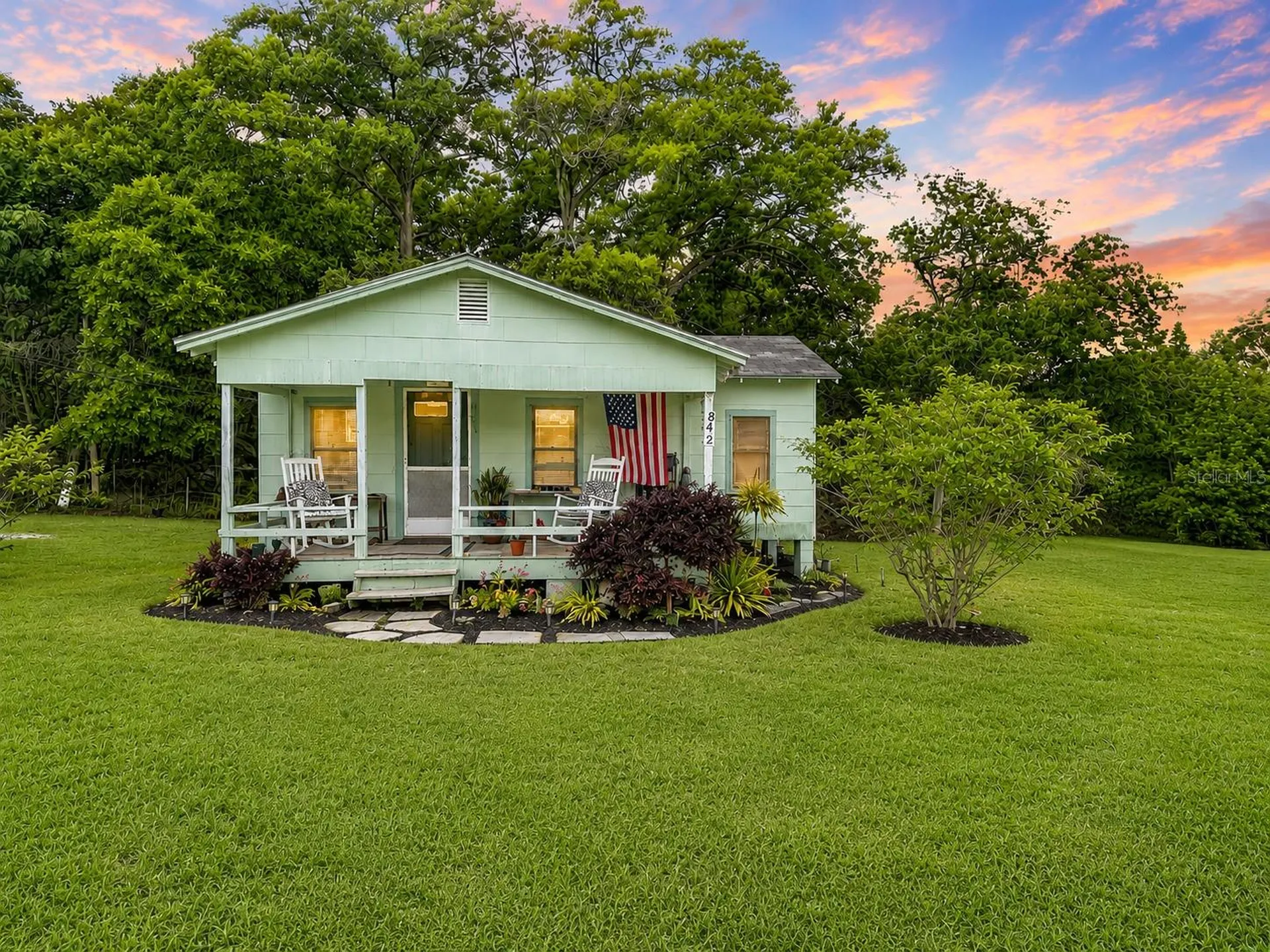 806 S Lake Pleasant Road Apopka FL 32703