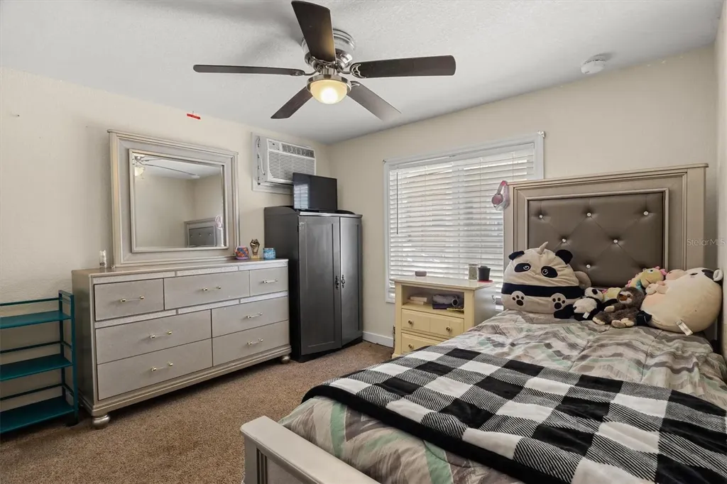 207 S Perry Avenue Fort Meade FL 33841