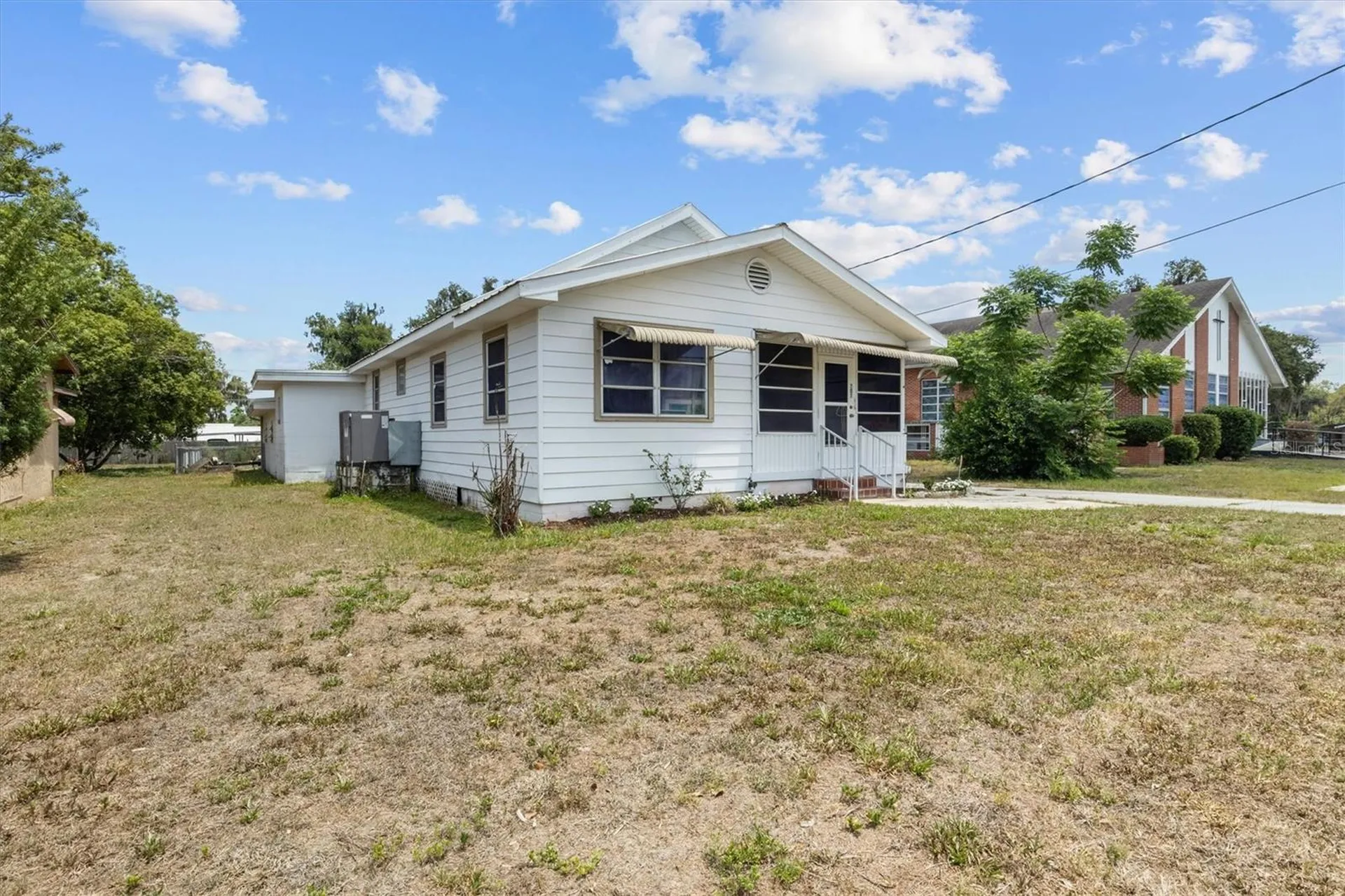 207 S Perry Avenue Fort Meade FL 33841