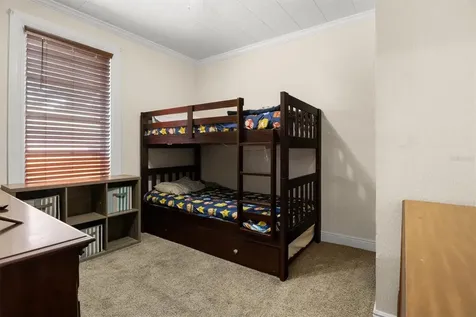 207 S Perry Avenue Fort Meade FL 33841