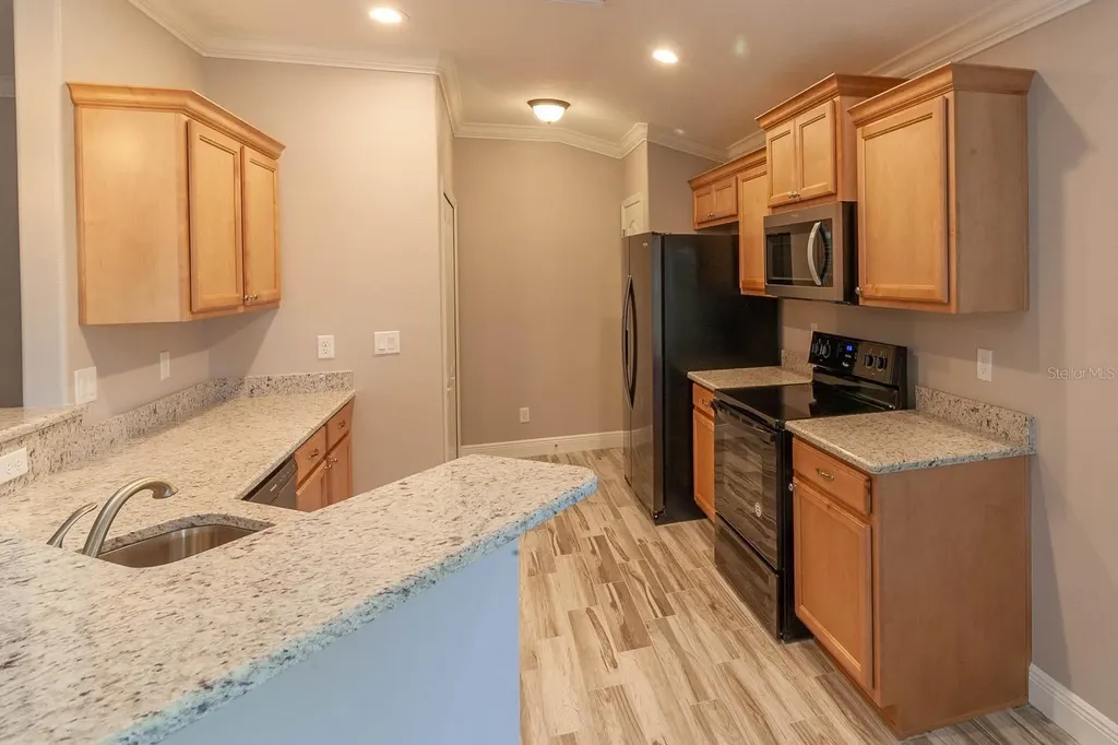 16200 Lenord Street Umatilla FL 32784