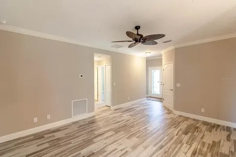 16200 Lenord Street Umatilla FL 32784