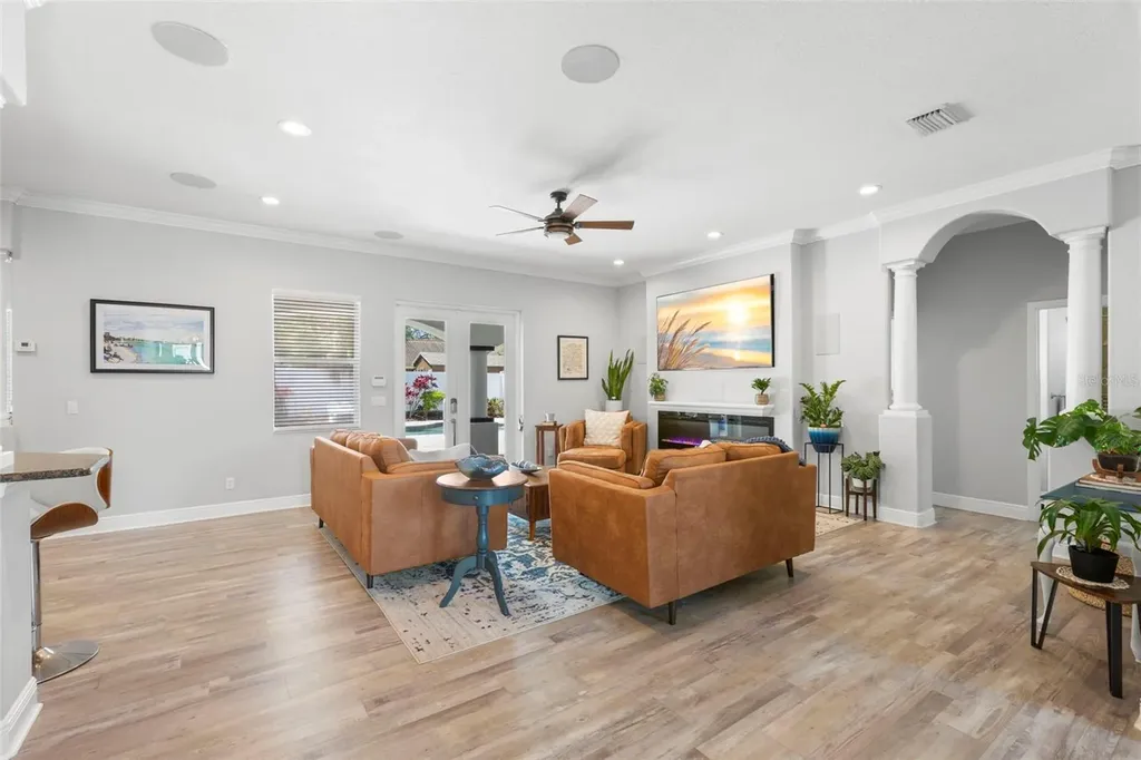 1502 River Court Tarpon Springs FL 34689