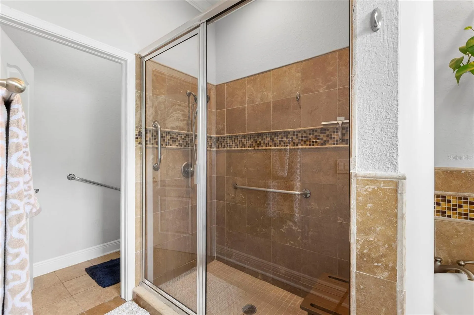 1502 River Court Tarpon Springs FL 34689