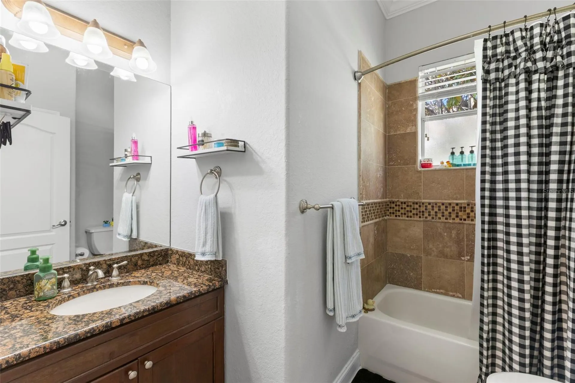 1502 River Court Tarpon Springs FL 34689