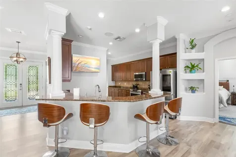 1502 River Court Tarpon Springs FL 34689