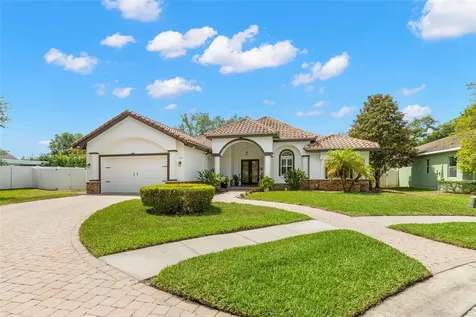 1502 River Court Tarpon Springs FL 34689