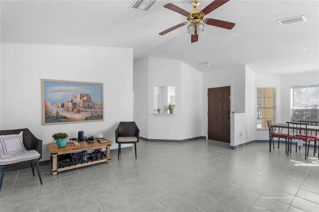 11852 Lark Song Loop Riverview FL 33579