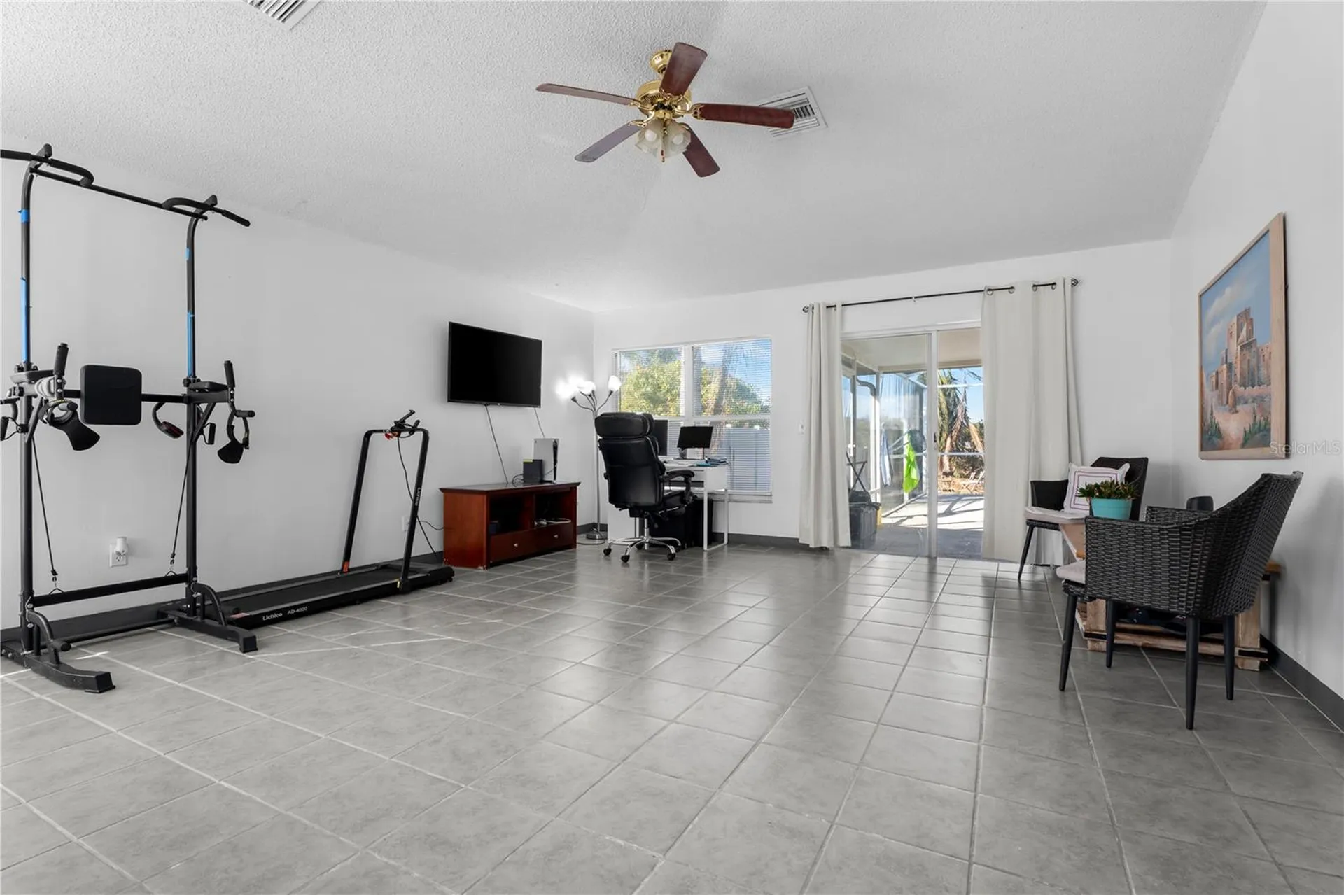 11852 Lark Song Loop Riverview FL 33579