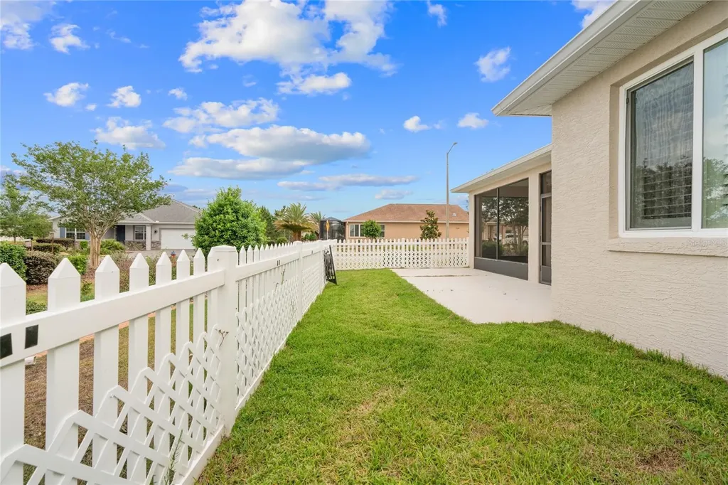8865 SW 100th Avenue Ocala FL 34481