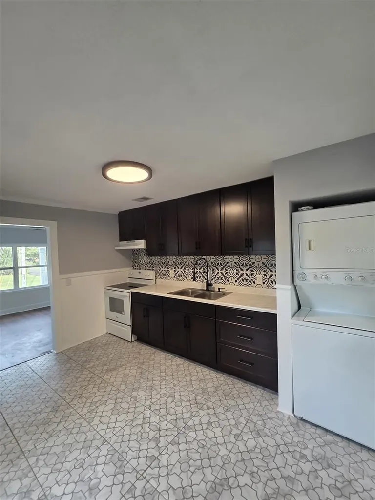 16 S Primrose Drive Orlando FL 32803